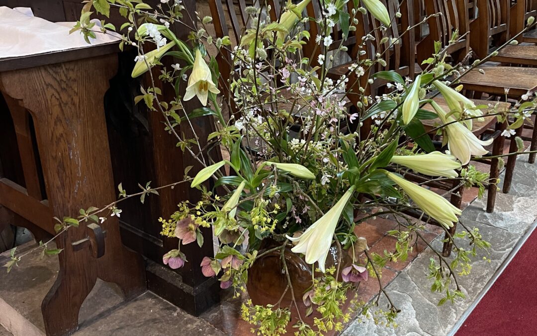 Easter Sunday Floral Decorations in Pembridge Church.